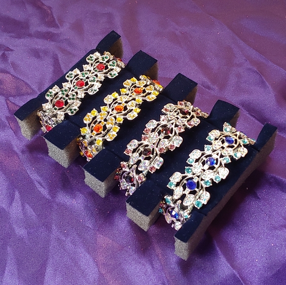 Crystal Bracelet Set - Picture 7 of 7